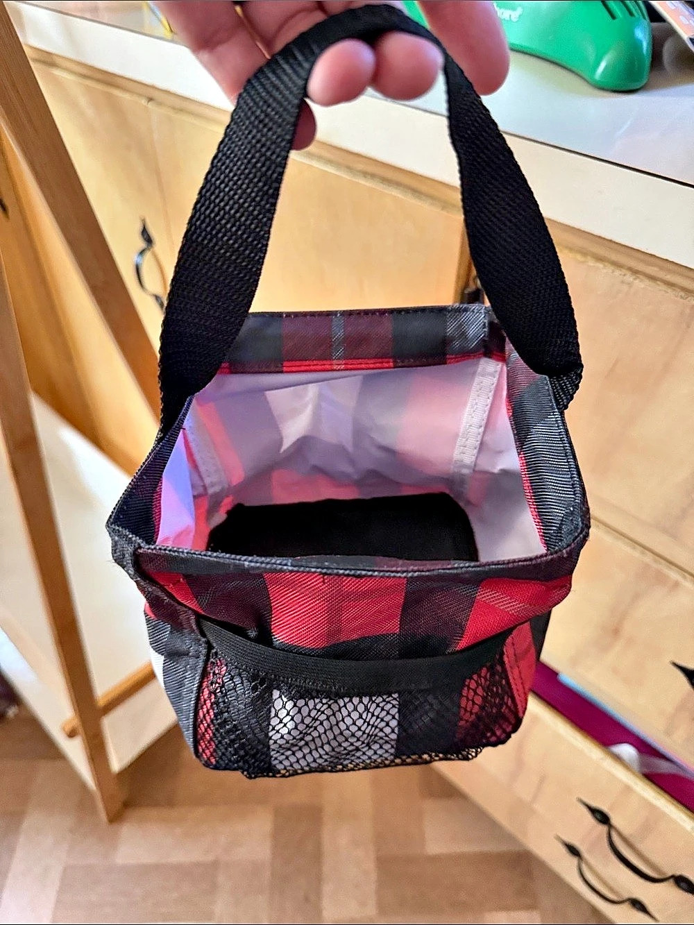 Thirty-One Gifts Littles Carry-All Caddy Plaid Black & Red